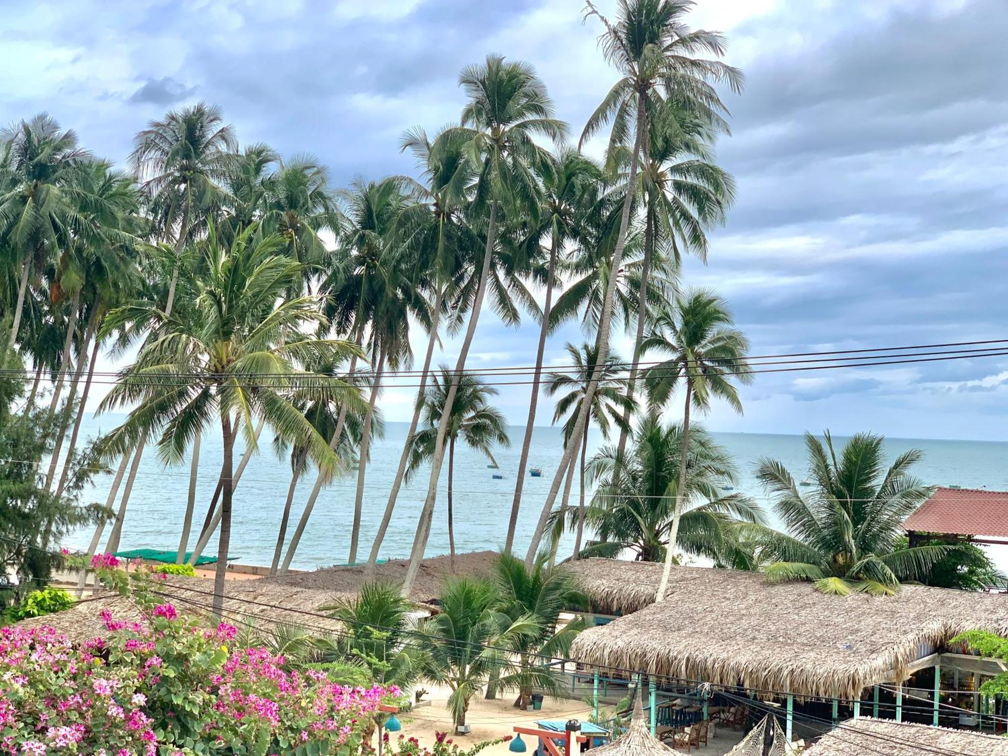 A L Y S S A Seaside Muine Mui Ne Exterior foto